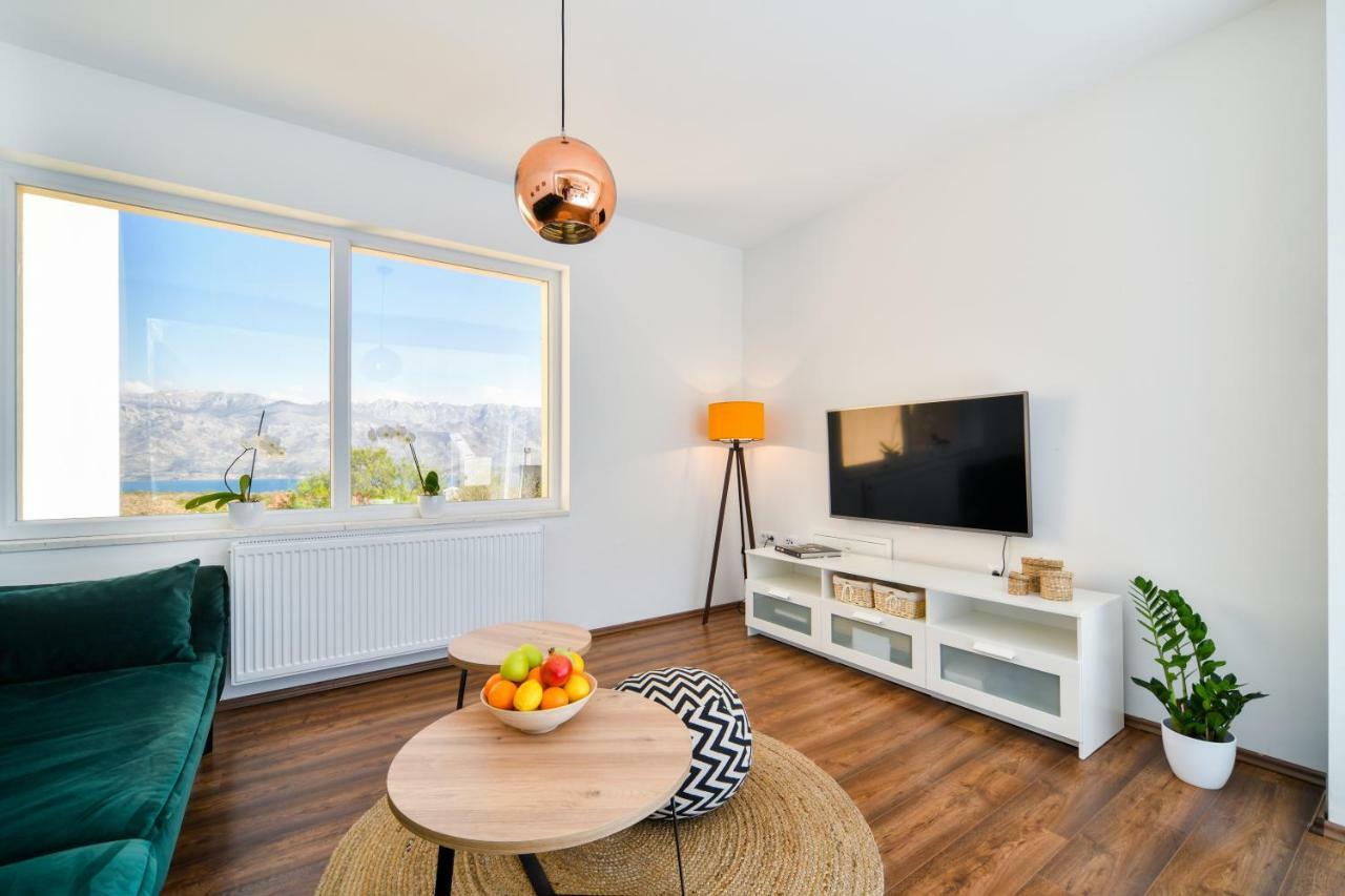 Ražanac Apartman Space מראה חיצוני תמונה