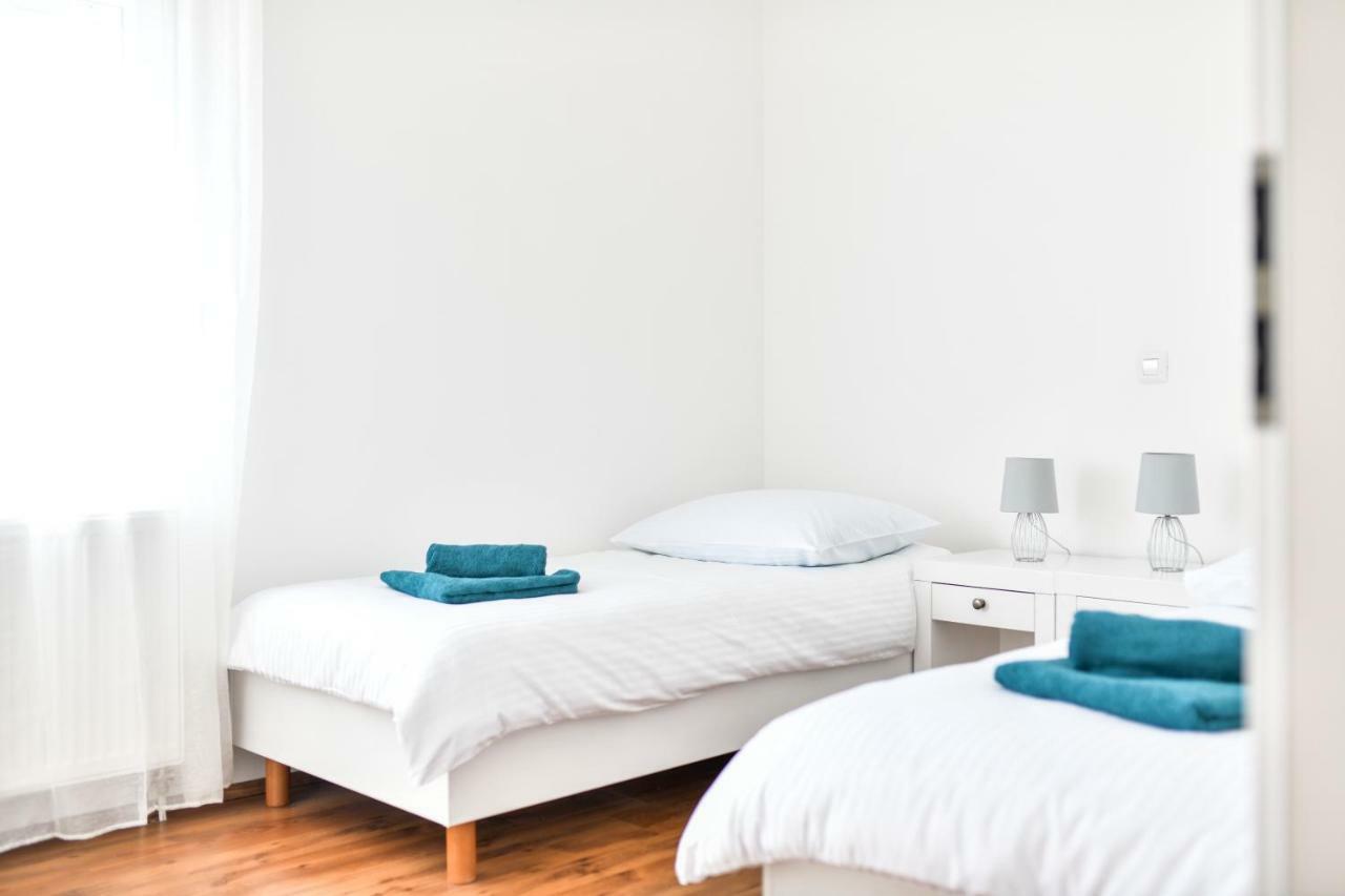 Ražanac Apartman Space מראה חיצוני תמונה